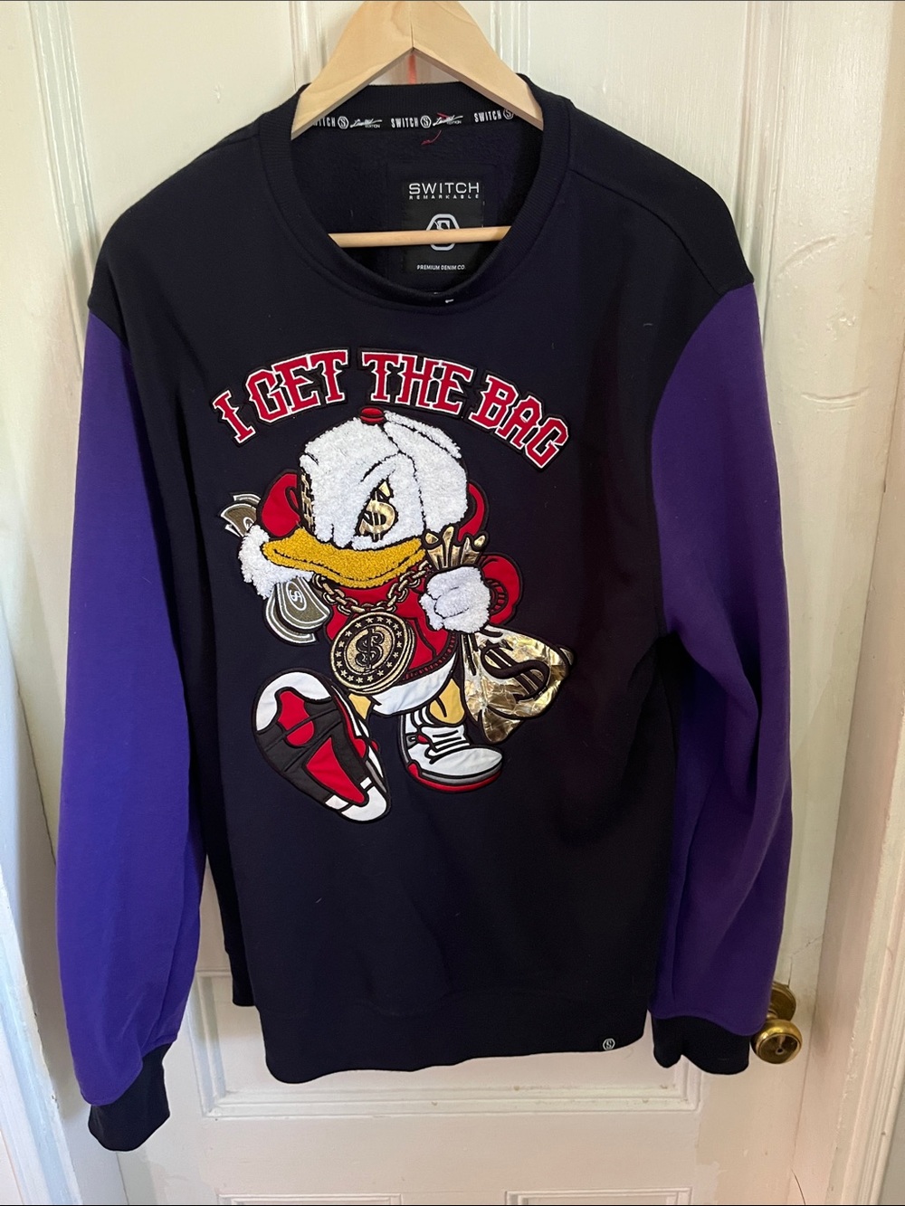Black & Purple 'I Get The Bag' Graphic Sweatshirt